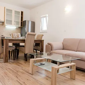 Kuzmanic Apartment