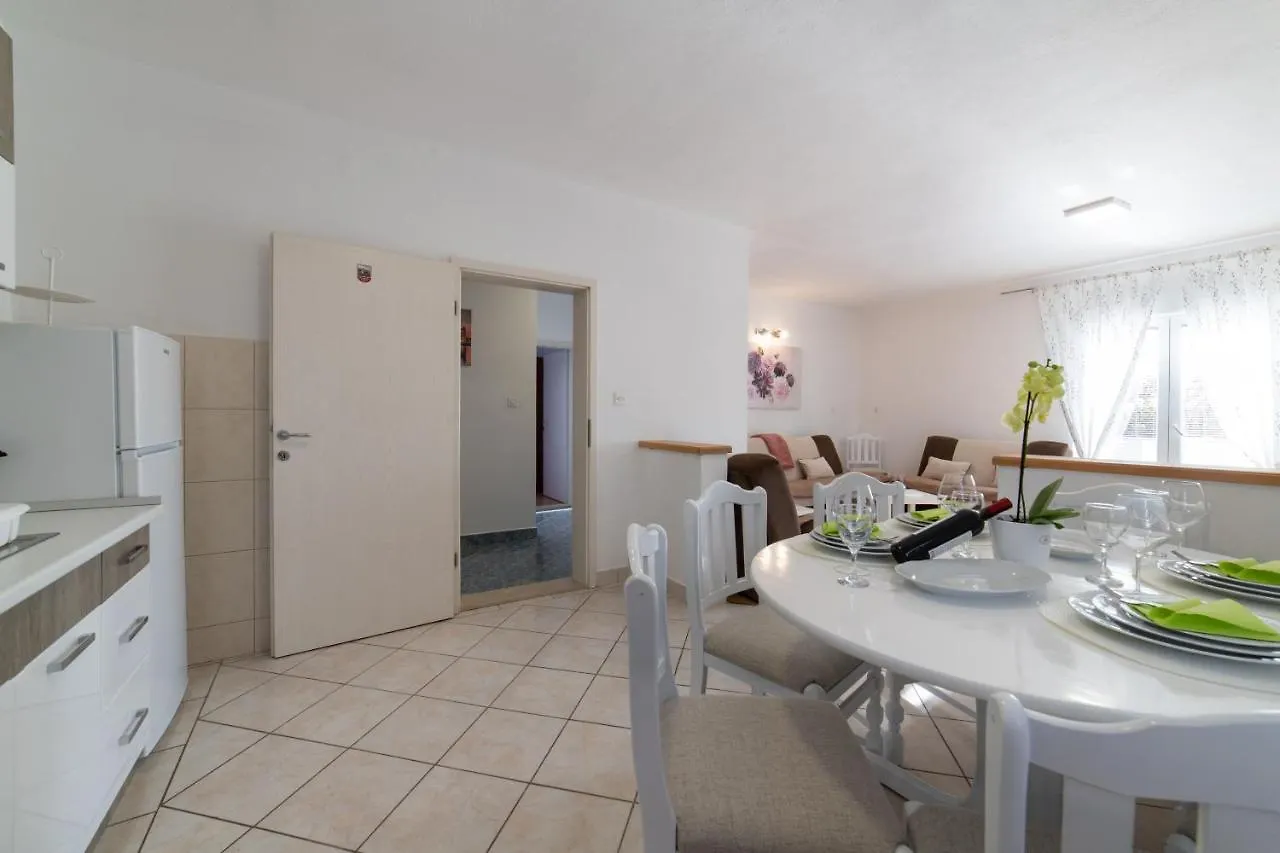Apartman Katarina Apartment Kastela